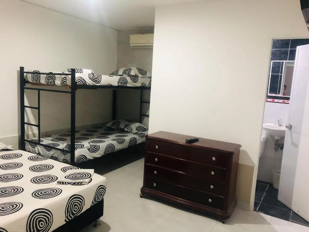 Hostal Isabella Santa Marta