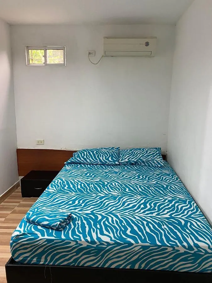 Hostal Isabella Santa Marta