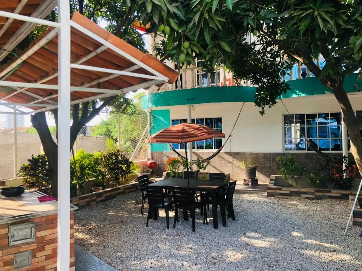 Hostal Isabella Santa Marta  Guest house Santa Marta (Magdalena)