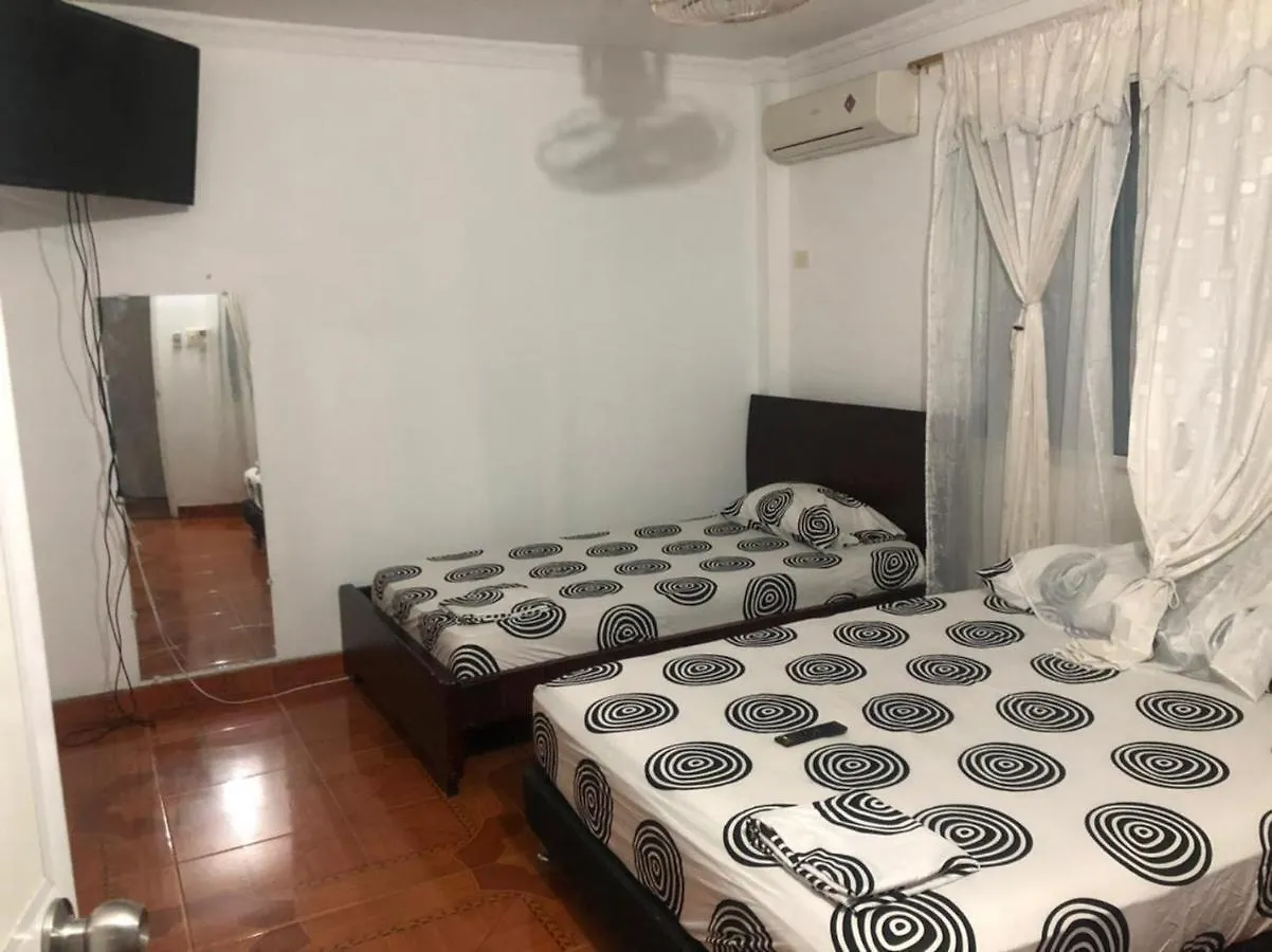 Hostal Isabella Santa Marta  0*, Santa Marta (Magdalena) Colombia